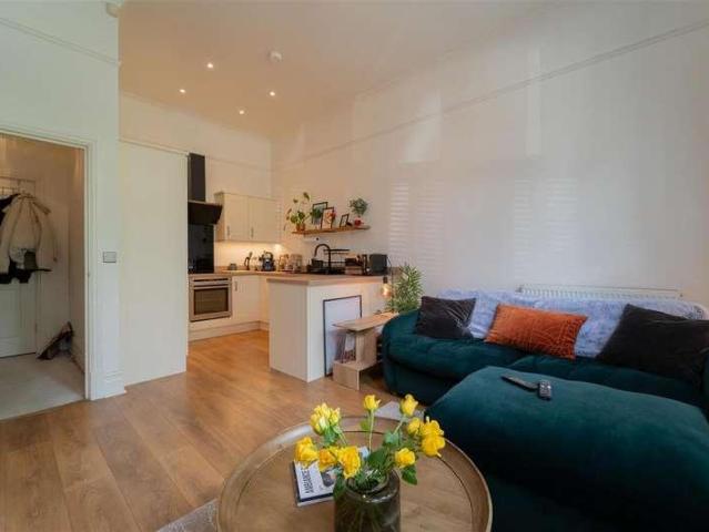 Flat for sale in Georgia, Greater Manchester