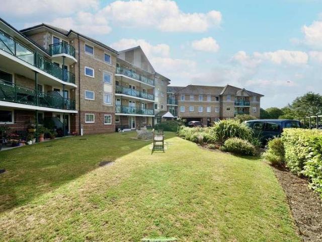 Flat for sale in Melcombe Regis, Weymouth