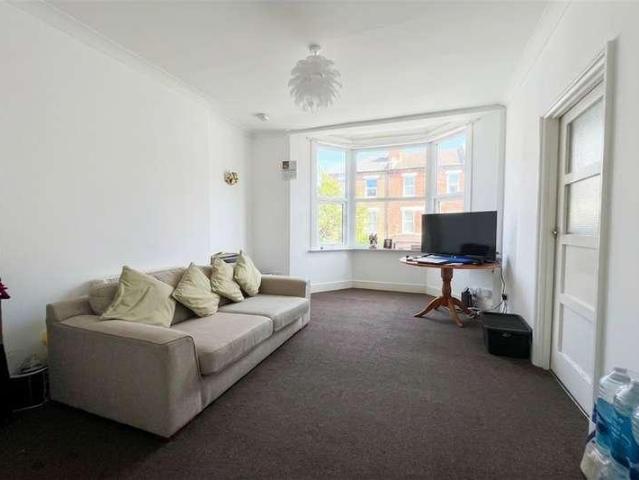 Flat for sale in West Worthing, Worthing
