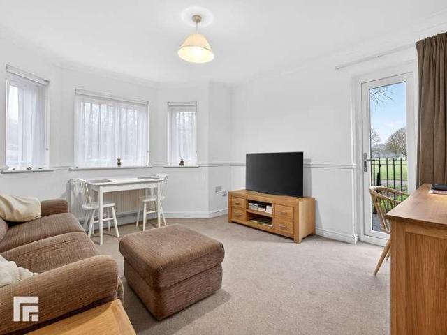 Flat for sale in Falcon Lodge, Wales