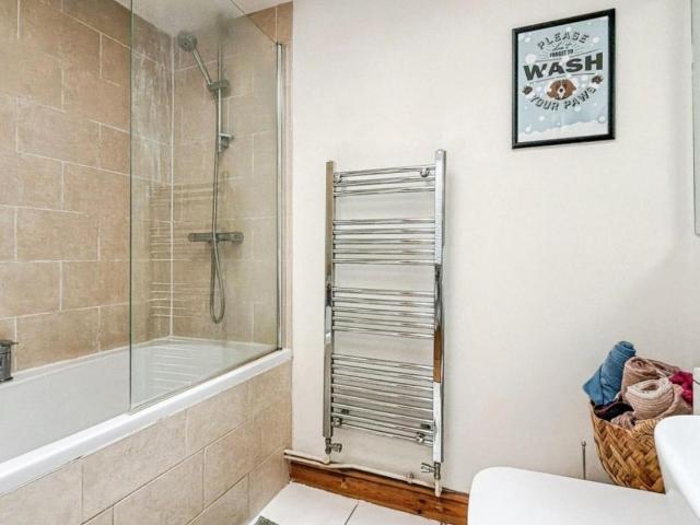 Flat for sale in Feckenham, City Of Bristol