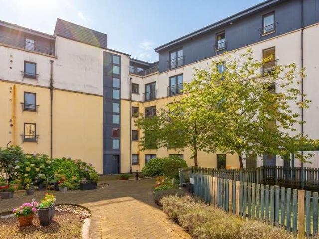 Flat for sale in North Leith, City of Edinburgh