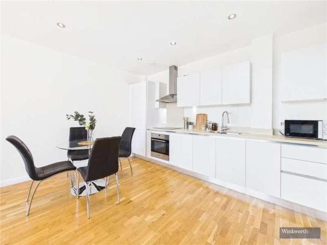 Flat for sale in Kenton, Greater London