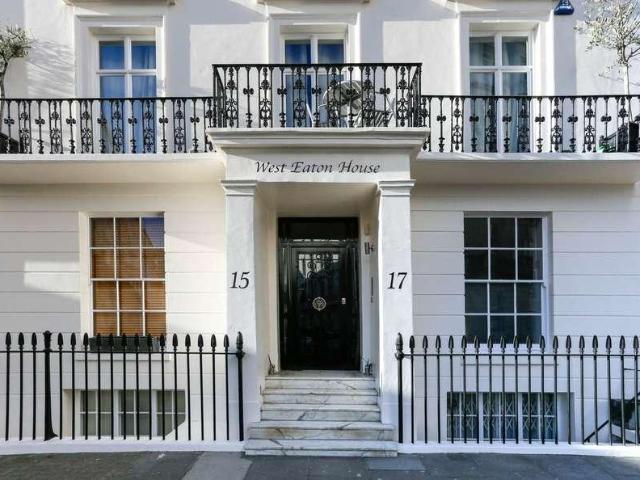 Flat for sale in Belgravia, Greater London