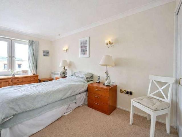 Flat for sale in Guildford Park, Westborough