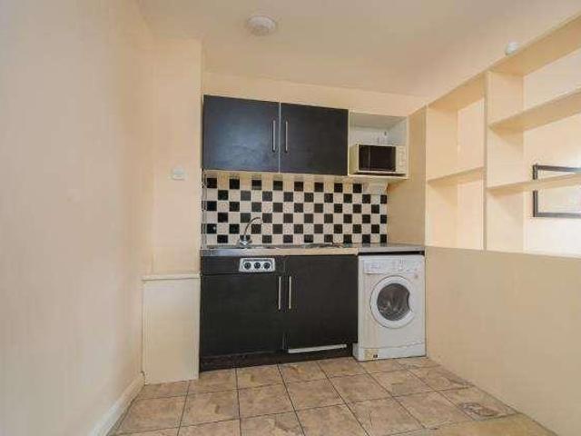 Flat for sale in Walton, Aylesbury