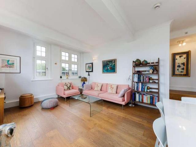 Flat for sale in Clerkenwell, Greater London