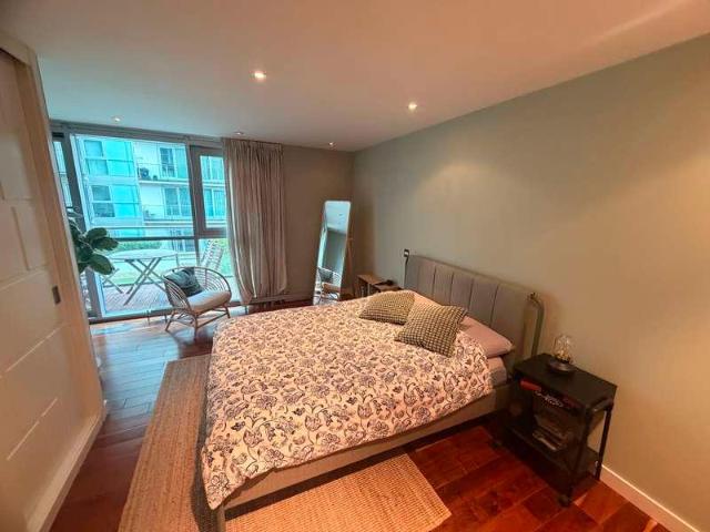 Flat for sale in City Centre, Salford