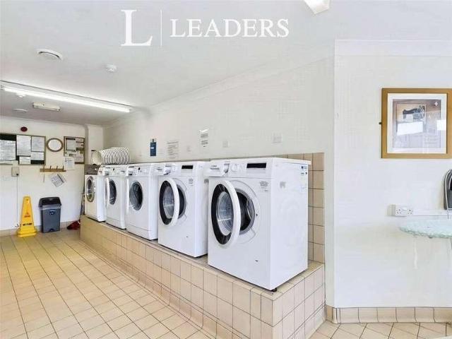 Flat for sale in Brook Street, Bourne Vale