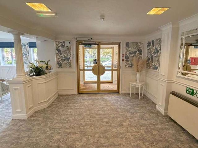 Flat for sale in Southport, Sefton