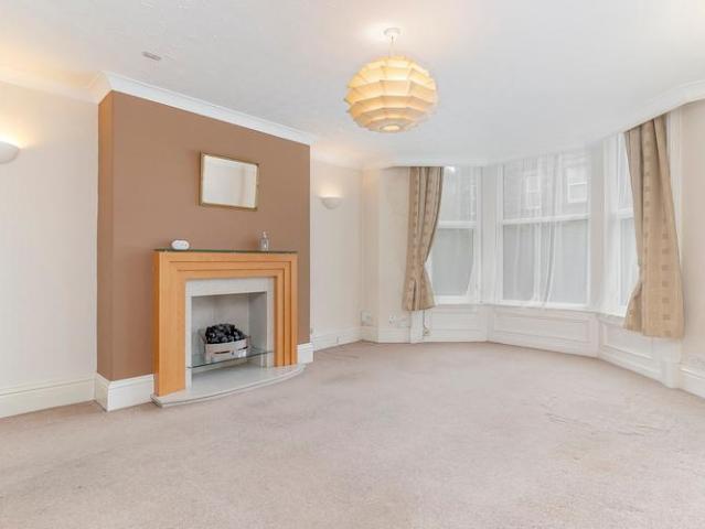 Flat for sale in Low Harrogate, Harrogate