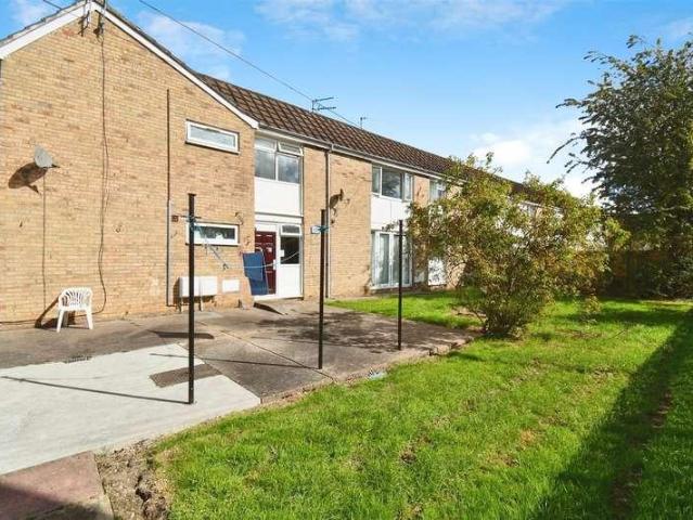 Flat for sale in Hull, Longhill