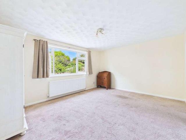 Flat for sale in Brunswick