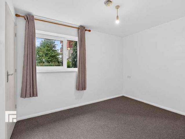 Flat for sale in Cardiff International Sports Village, Falcon Lodge