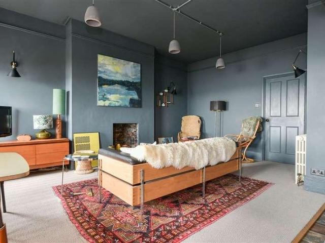 Flat for sale in East Cliff, Acol