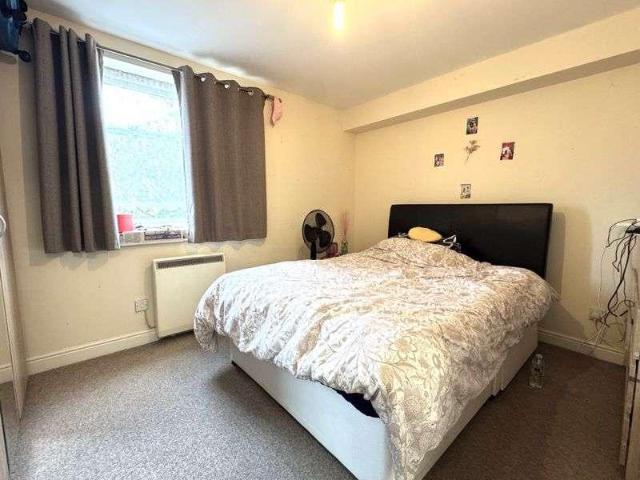 Flat for sale in Reach, Greater London
