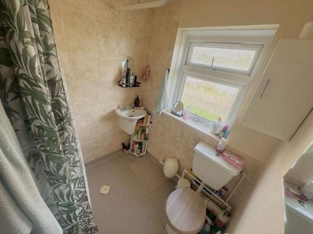 Flat for sale in Foxhole, Livermead