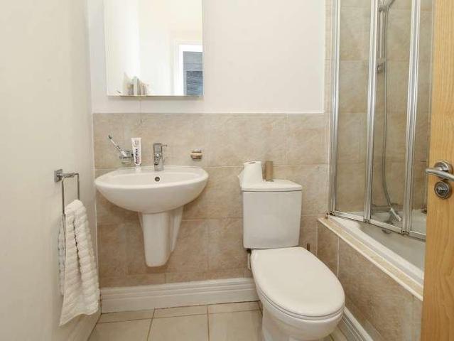 Flat for sale in Fareham, Knowle