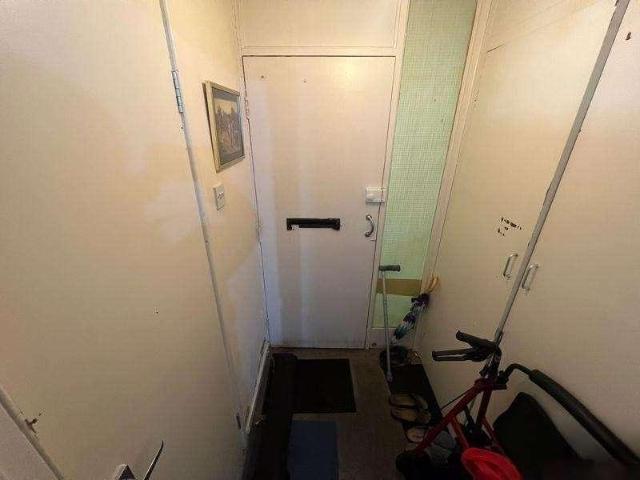 Flat for sale in Georgia, Greater Manchester