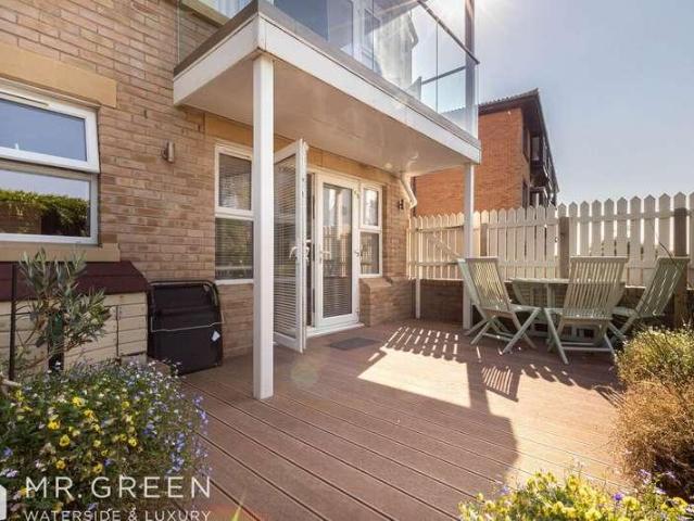 Flat for sale in Wick, Bournemouth
