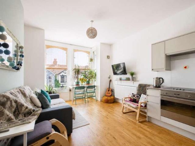Flat for sale in Portslade Village, Brighton & Hove
