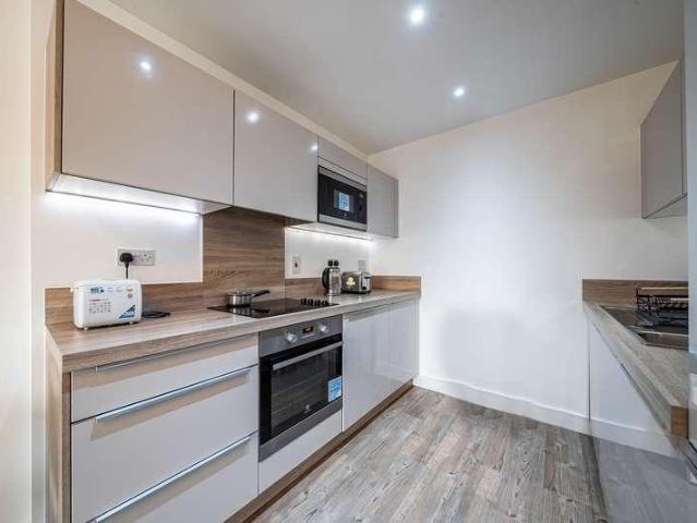 Flat for sale in London Borough of Lewisham, Greater London