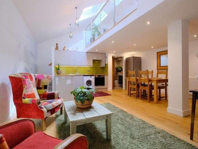 Flat for sale in Great Malvern, Forthampton