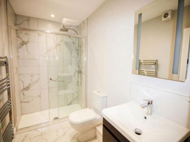 Flat for sale in Salisbury, Wiltshire