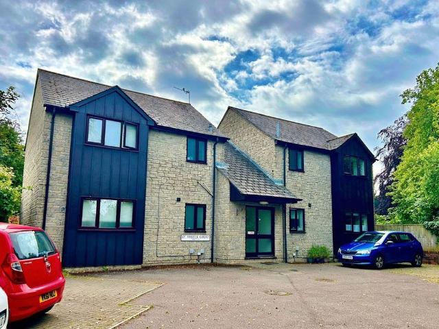 Flat for sale in Bromsberrow Heath, Gloucestershire