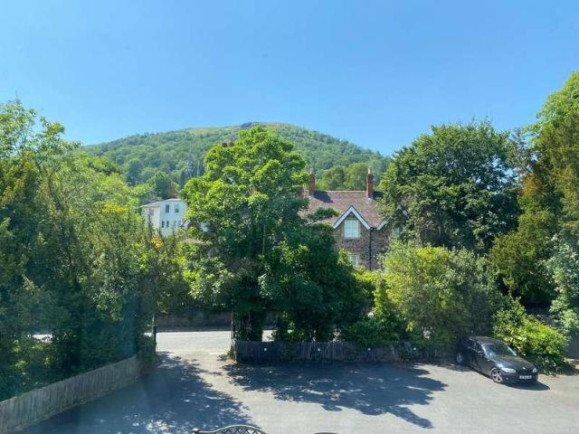 Flat for sale in Great Malvern, Forthampton