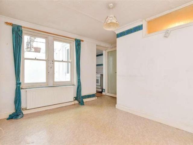 Flat for sale in Brunswick, Brighton & Hove
