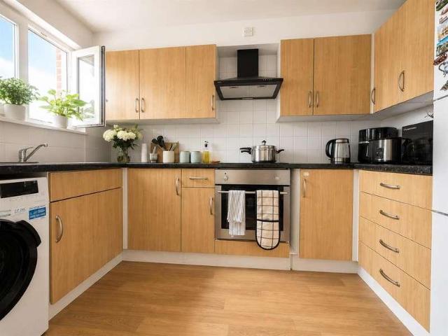 Flat for sale in Britwell, Slough