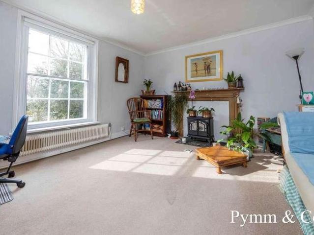 Flat for sale in East Bank, Norfolk