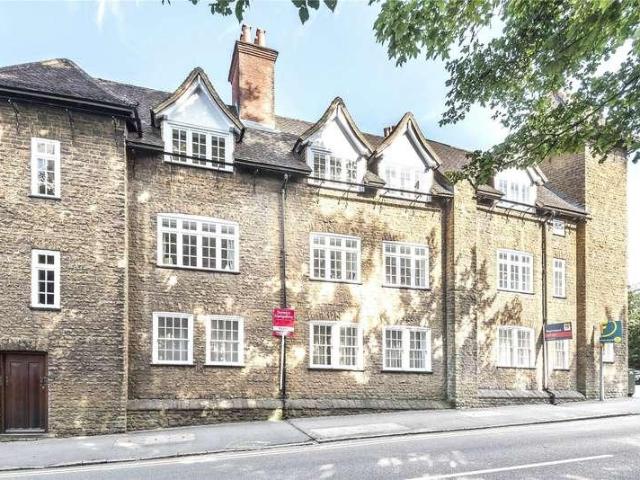 Flat for sale in Guildford Park, Westborough
