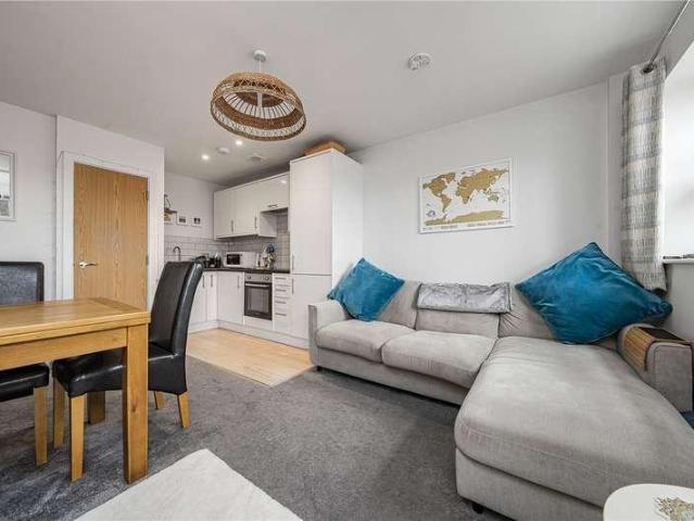 Flat for sale in London Borough of Merton, Greater London