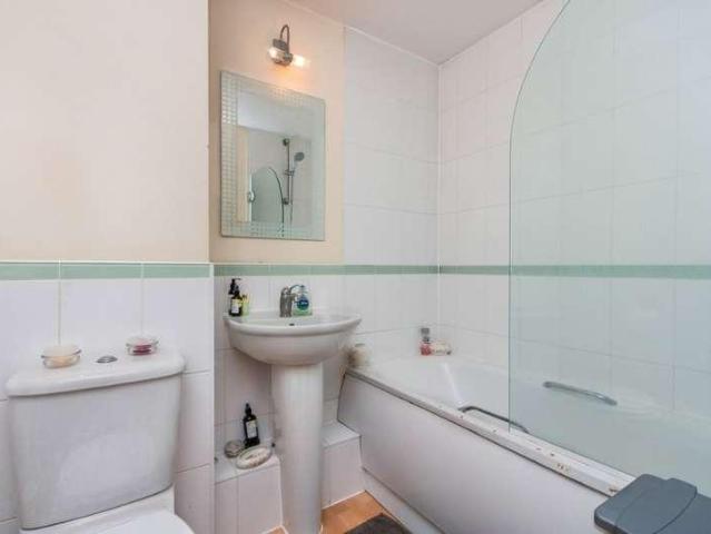 Flat for sale in Priest Down, Hampshire
