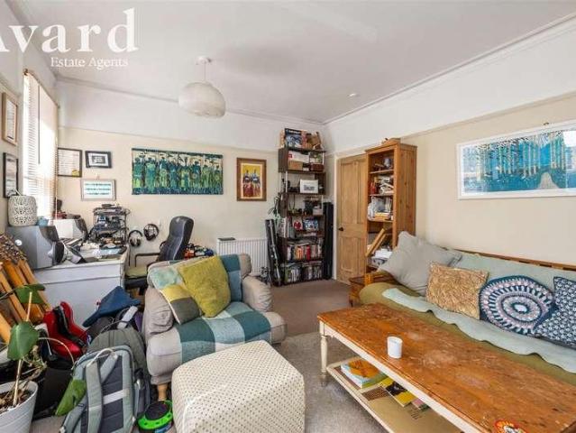 Flat for sale in Round Hill, Brighton & Hove