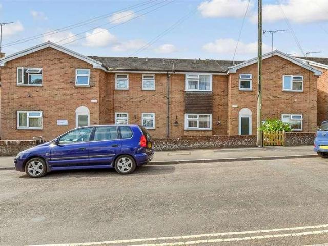 Flat for sale in Shanklin, Isle Of Wight