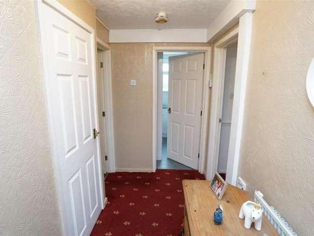 Flat for sale in West Yorkshire
