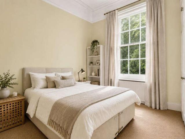 Flat for sale in Brompton, Greater London