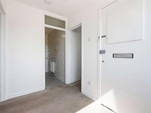 Flat for sale in North Shoebury, Alton Barnes