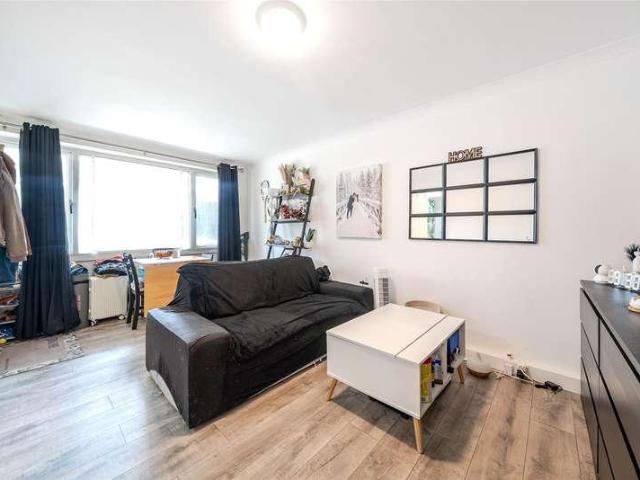 Flat for sale in Thornton Heath, Thornton Heath