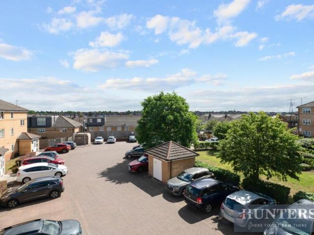 Flat for sale in London Borough of Merton, Greater London