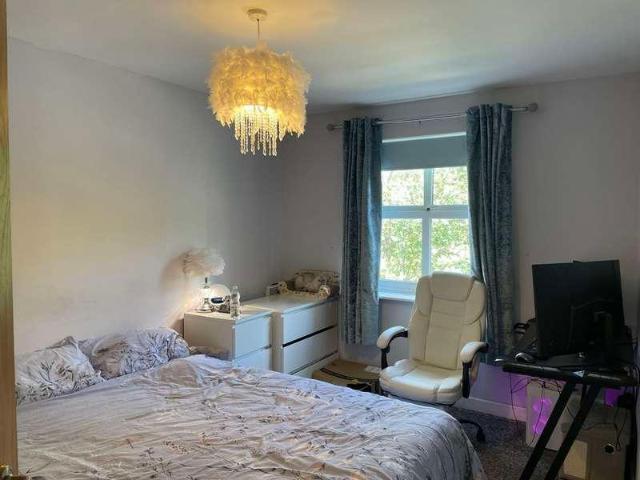 Flat for sale in Wigan, Greater Manchester