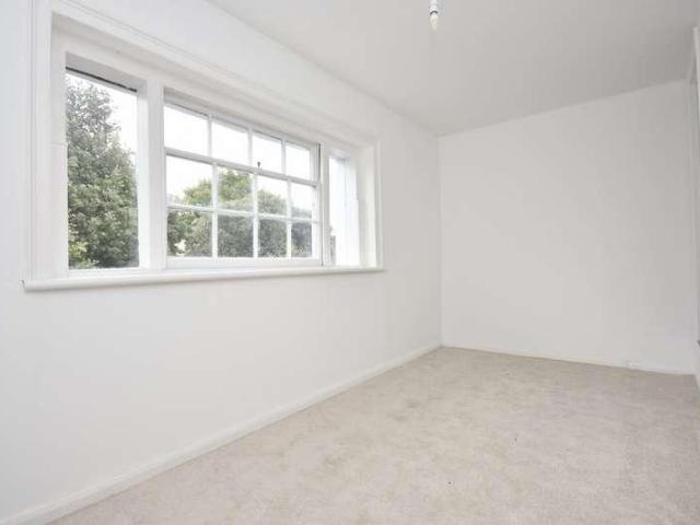 Flat for sale in Margate Old Town, Acol