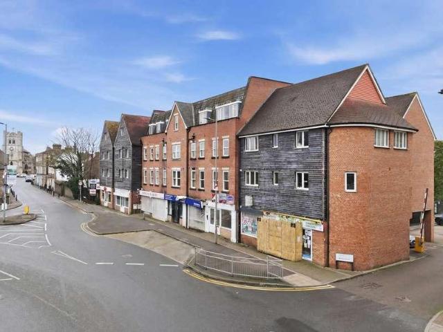 Flat for sale in Epping, Essex