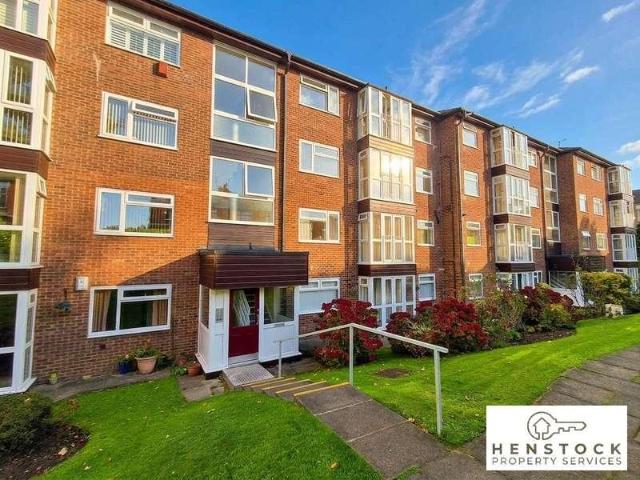 Flat for sale in Middleton, Rochdale