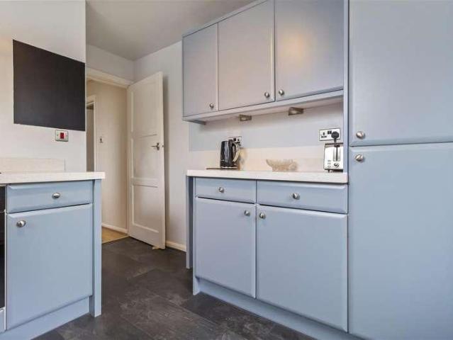 Flat for sale in Worthing, West Sussex