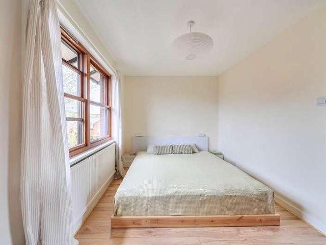 Flat for sale in Greater London