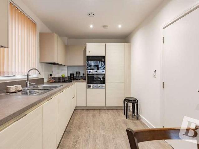 Flat for sale in Isle Of Man